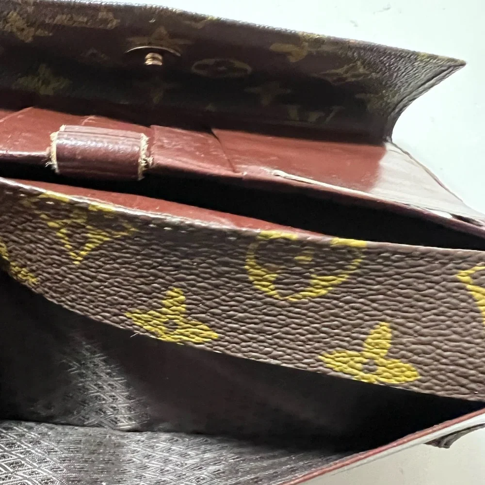 LOUIS VUITTON LV Wallet